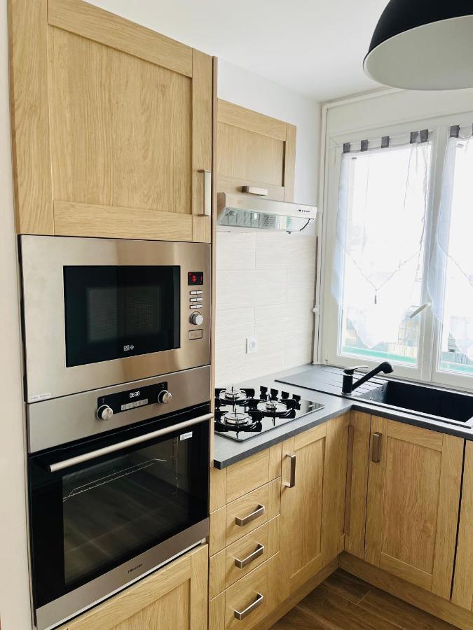 Appartement Spacieux Clichy-sous-Bois Eksteriør billede