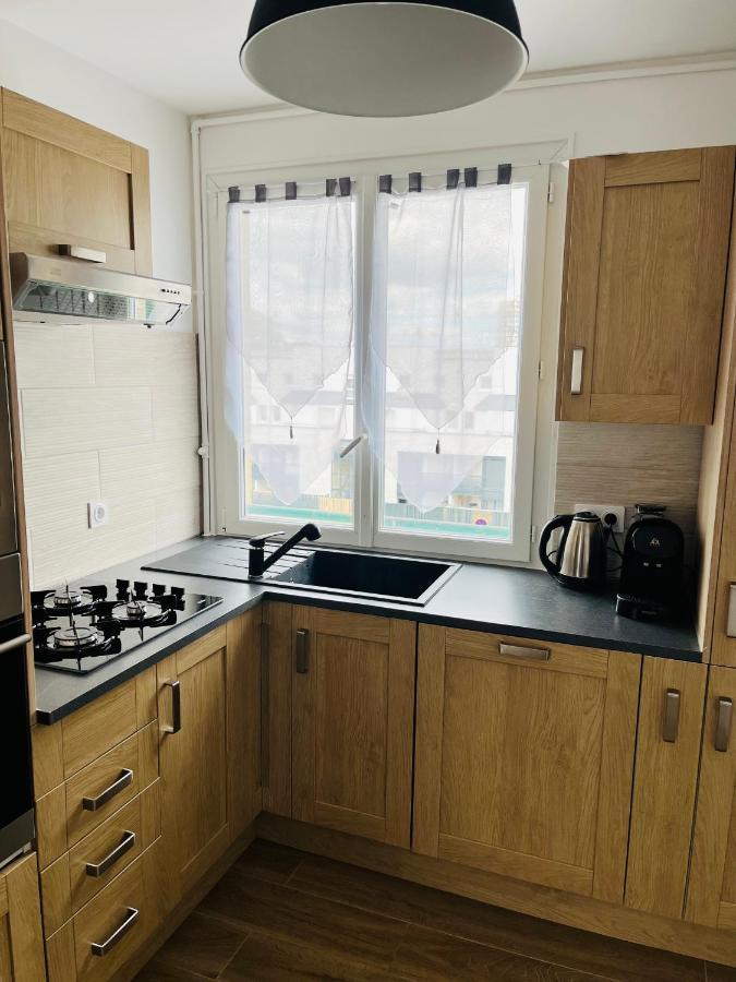 Appartement Spacieux Clichy-sous-Bois Eksteriør billede